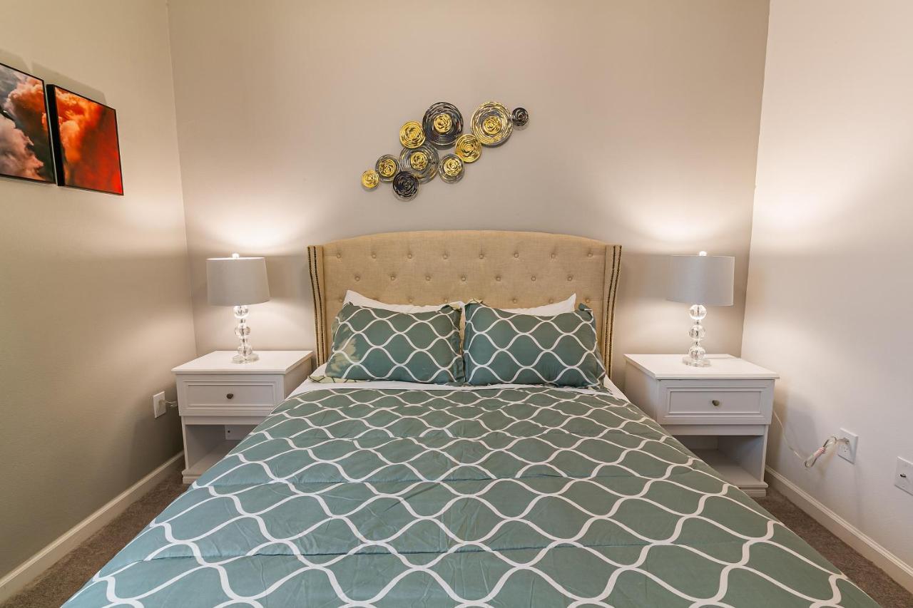 Luxury 12 Bedrooms Pool House 10 Min To Disney4630 Kissimmee Exterior foto